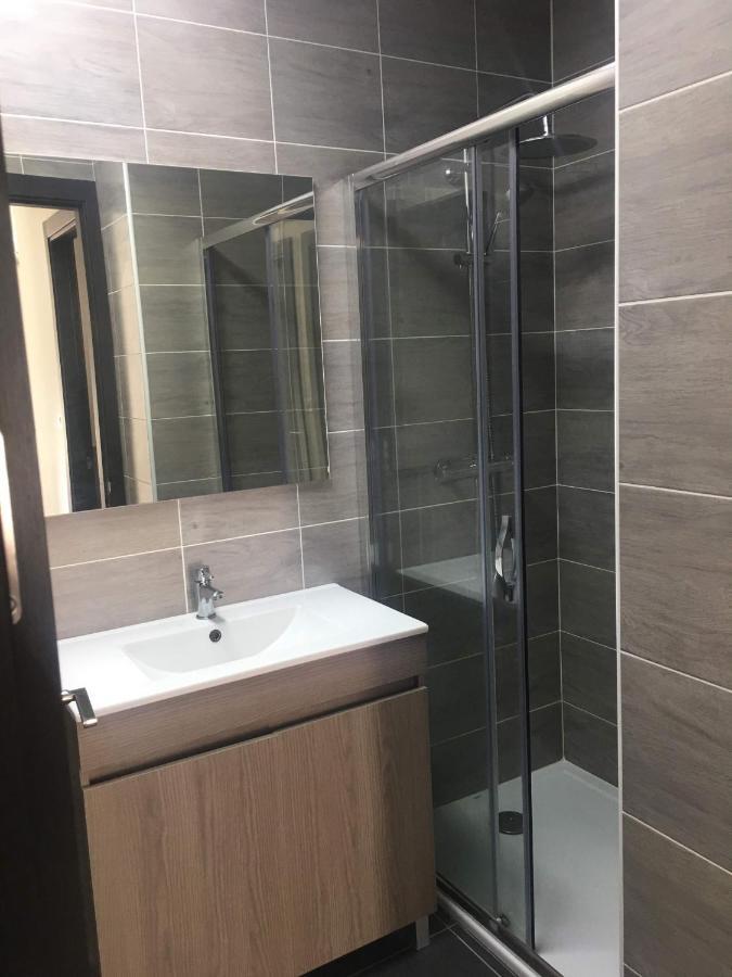 Neuf, 2 Chambres, Terrasse Plein Sud A Appartement